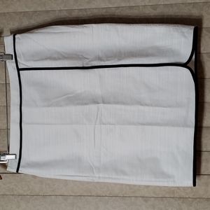 ANN TAYLOR Petite pencil skirt white 12P